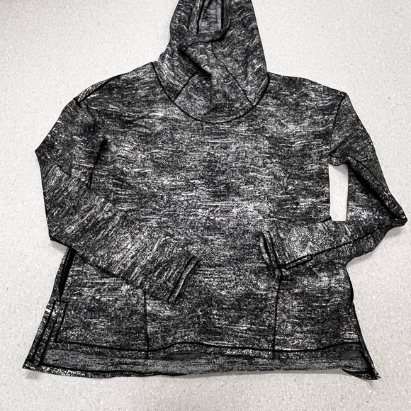 Lululemon forever endeavour long sleeve black and white size 8 like new - Picture 8 of 14